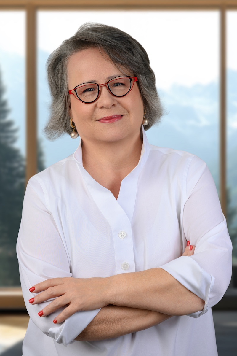 H. Jensen - 7 Professional Photo 2